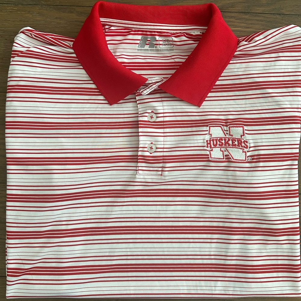 Russell Athletic Nebraska Huskers Embroidered Short Sleeve Polo Size‎ L